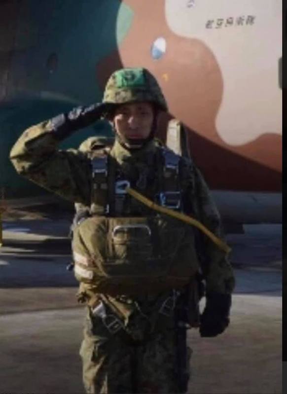 長男 空挺レンジャー課程入校 頑張れ 陸上自衛隊の中でも厳しい訓練をしている部隊の一つに 犬伏秀一 イヌブシヒデカズ 選挙ドットコム
