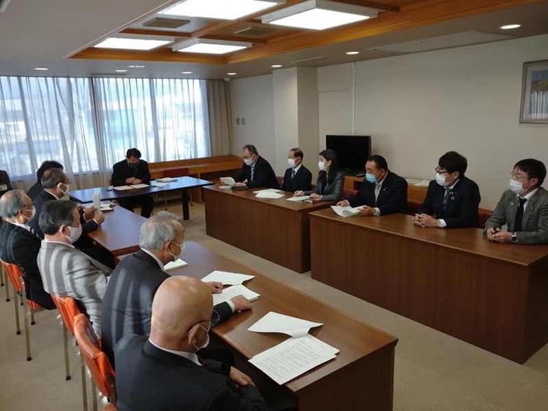 佐久市議会議会最大会派 新政ネット コロナ禍における現在の厳しい状況に鑑み 去る1月1 清水秀三郎 シミズヒデサブロウ 選挙ドットコム 佐久市議会議会最大会派 新政ネット コロナ禍における現在の厳しい状況に鑑み 去る1月1 清水秀三郎 シミズヒデサブロウ 選挙ドットコム
