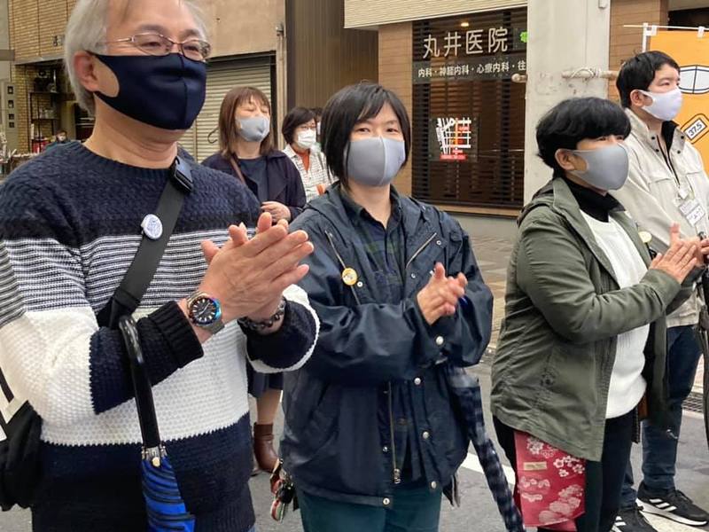 尾州ジャズオーケストラのみなさん 国島さんの ベストを着用されての演奏 まちの宮市 本町商店街 うやま祥子 ウヤマサチコ 選挙ドットコム