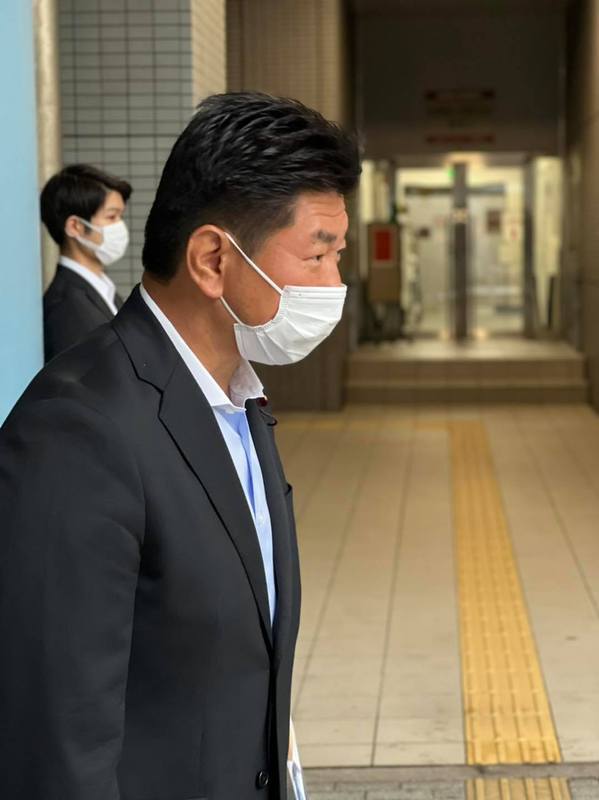 今日は品川駅港南口にて水曜恒例の駅頭活動で朝のご挨拶を 黒崎ゆういち クロサキユウイチ 選挙ドットコム
