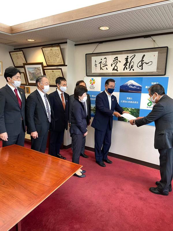 井上哲士 静岡県の函南町 三島市で演説会
