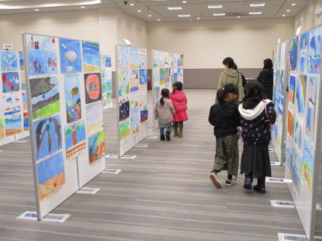 21年ふるさとの川や海絵画展についてご案内します やすなが浩之 ヤスナガヒロユキ 選挙ドットコム