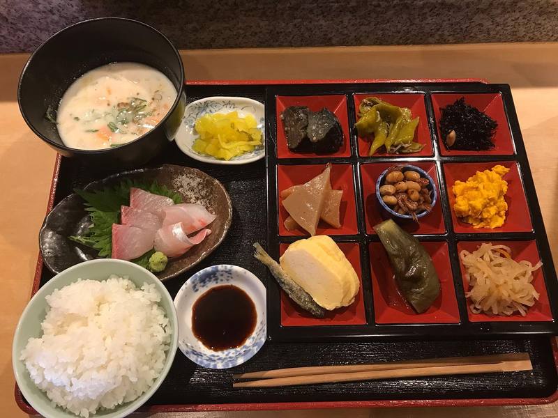 今日のお昼は 城南荘にある すし勝 さんへ お昼のまかないランチ 1 000円 をいただき きもと裕章 キモトヒロアキ 選挙ドットコム 今日のお昼は 城南荘にある すし勝 さんへ お昼のまかないランチ 1 000円 をいただき きもと裕章 キモトヒロアキ 選挙ドットコム